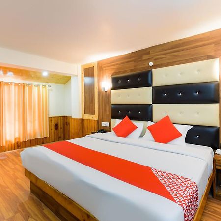 Oyo 46485 Hotel Vijayant Manāli Esterno foto