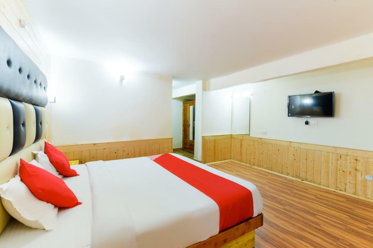 Oyo 46485 Hotel Vijayant Manāli Esterno foto