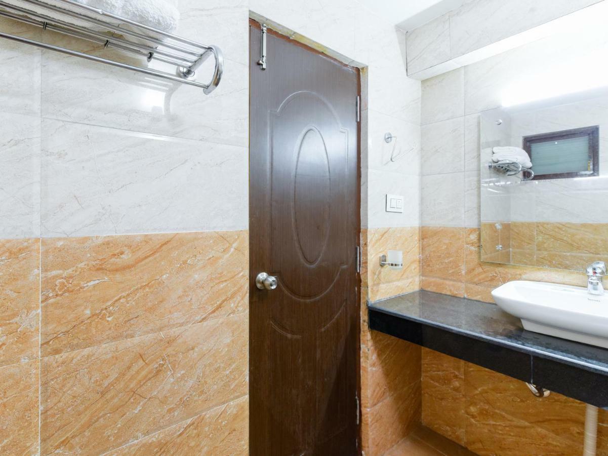 Oyo 46485 Hotel Vijayant Manāli Esterno foto